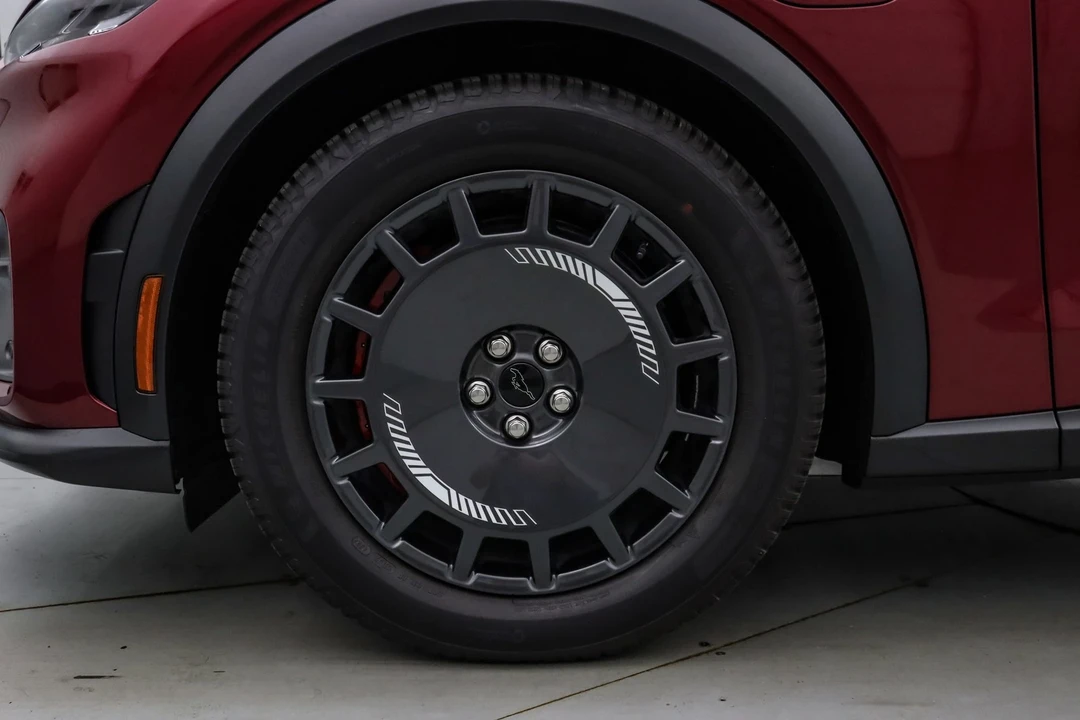 2025 Ford Mustang Mach-E - Image 12 of 21