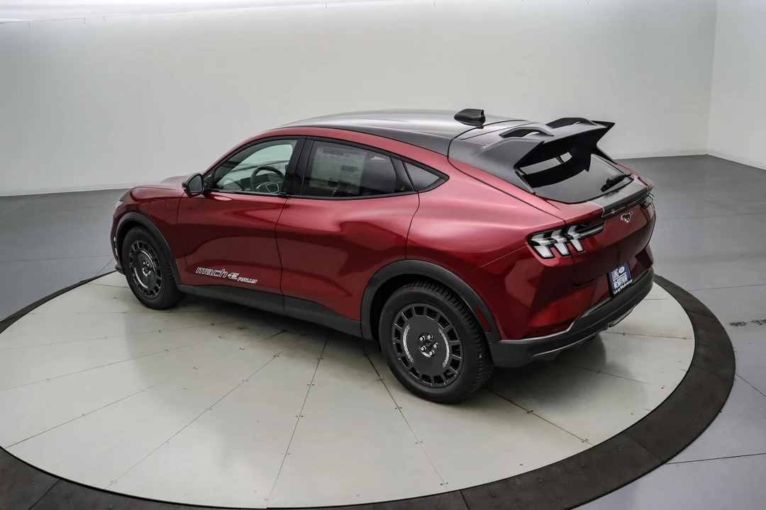 2025 Ford Mustang Mach-E - Image 7 of 21