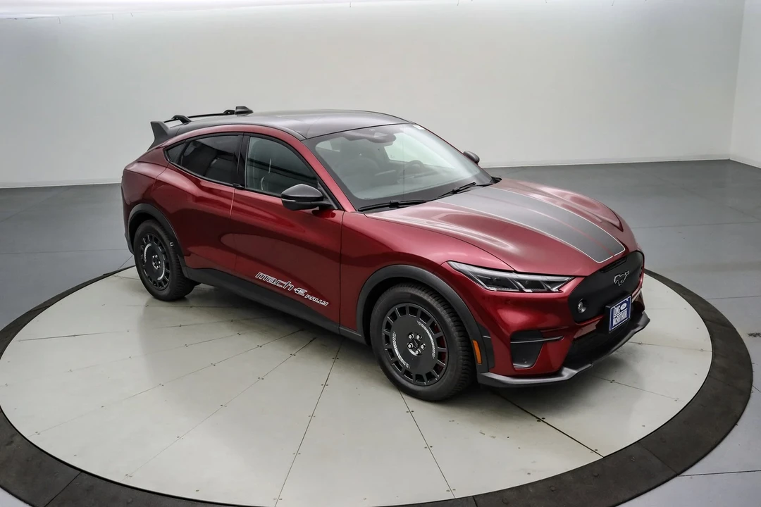 2025 Ford Mustang Mach-E - Image 2 of 21