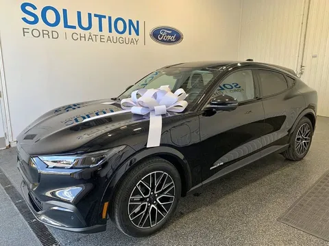 2025 Ford Mustang Mach-E Premium AWD