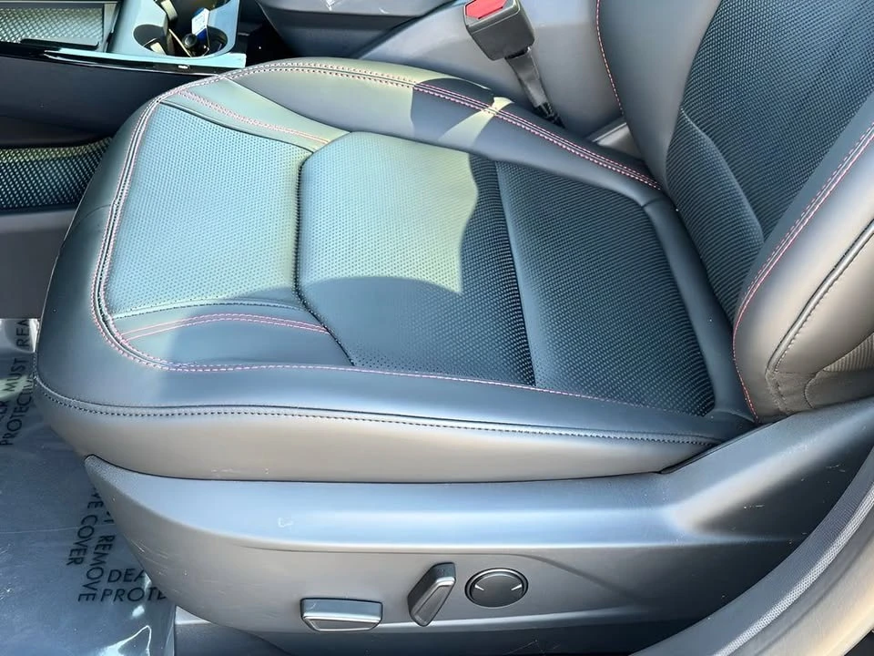 2025 Ford Mustang Mach-E - Image 15 of 20