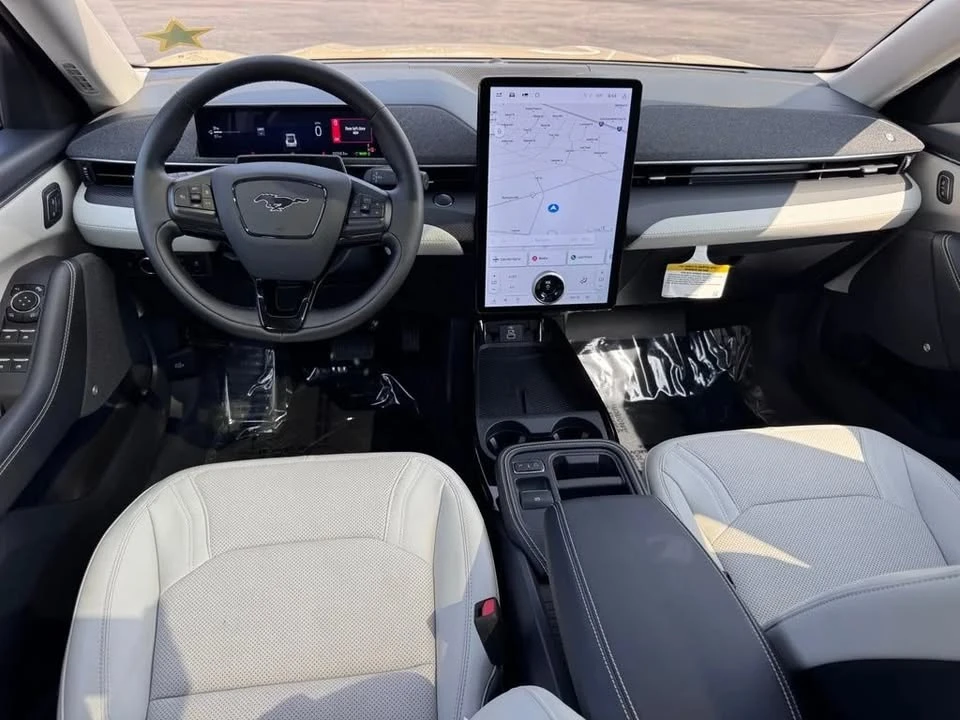 2025 Ford Mustang Mach-E - Image 5 of 20