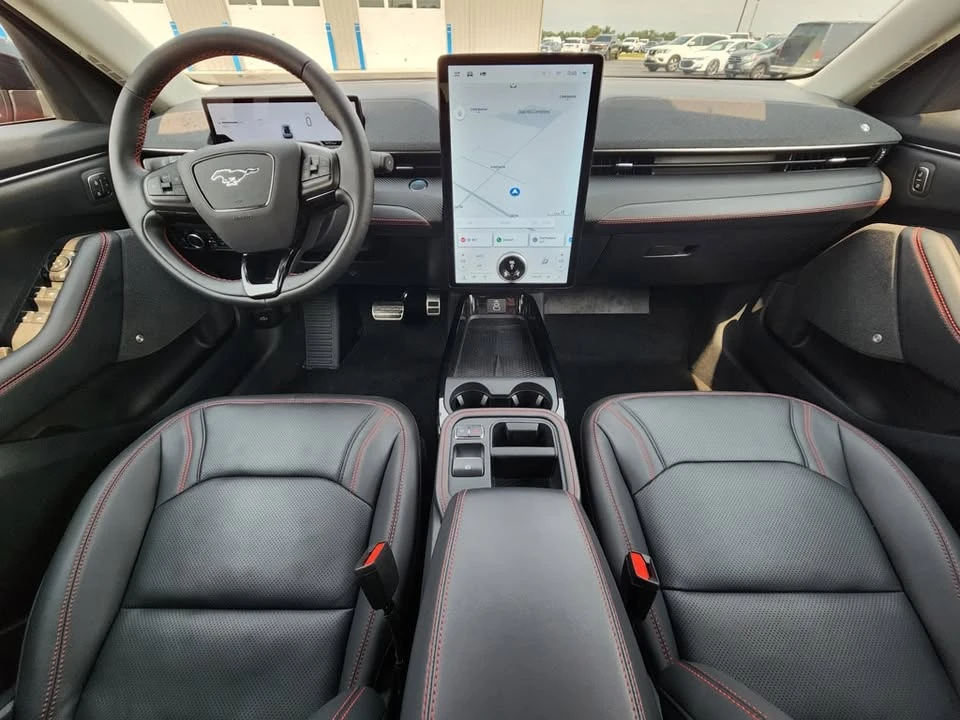 2025 Ford Mustang Mach-E - Image 14 of 20