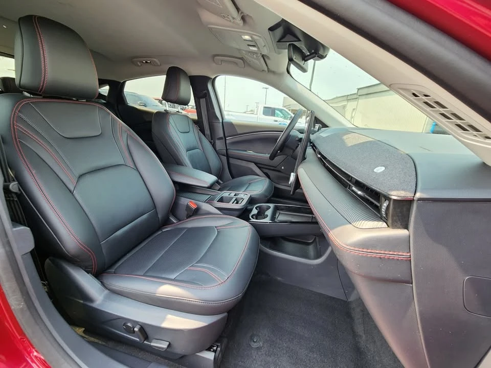 2025 Ford Mustang Mach-E - Image 13 of 20