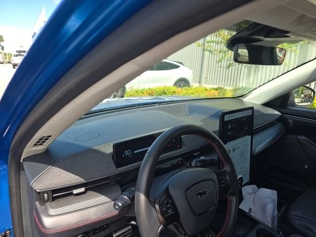 2025 Ford Mustang Mach-E - Image 9 of 17