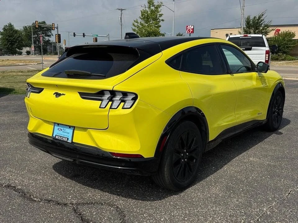 2025 Ford Mustang Mach-E - Image 5 of 20