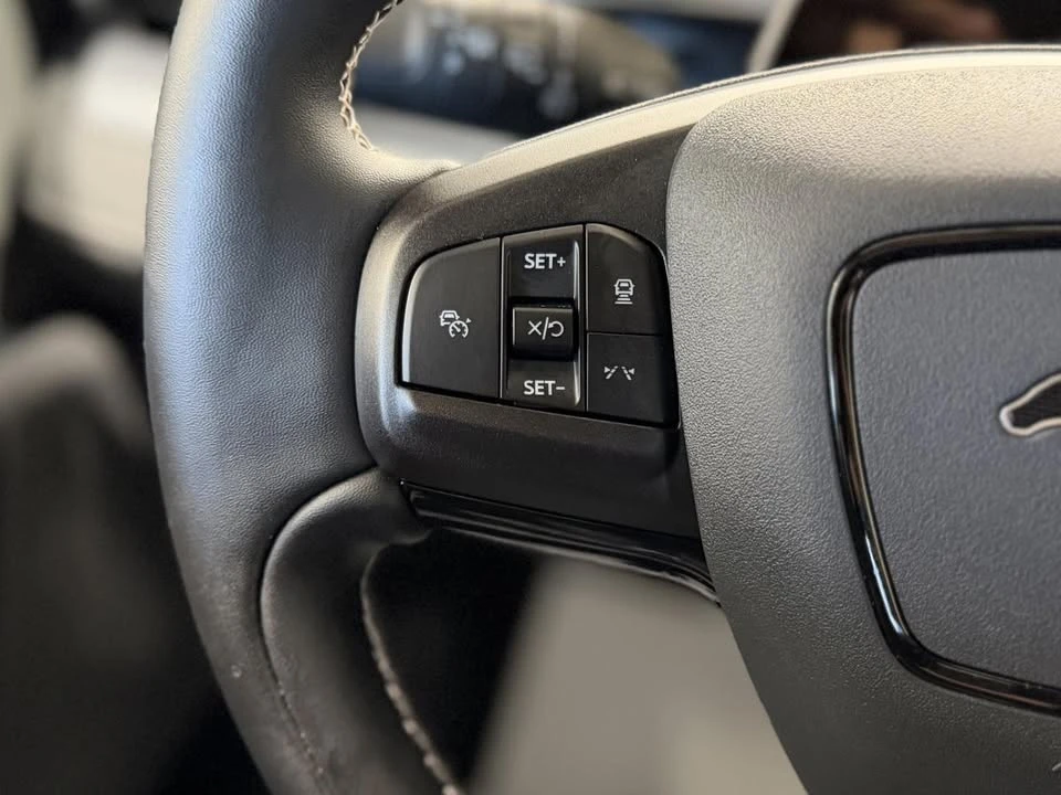 2025 Ford Mustang Mach-E - Image 18 of 20