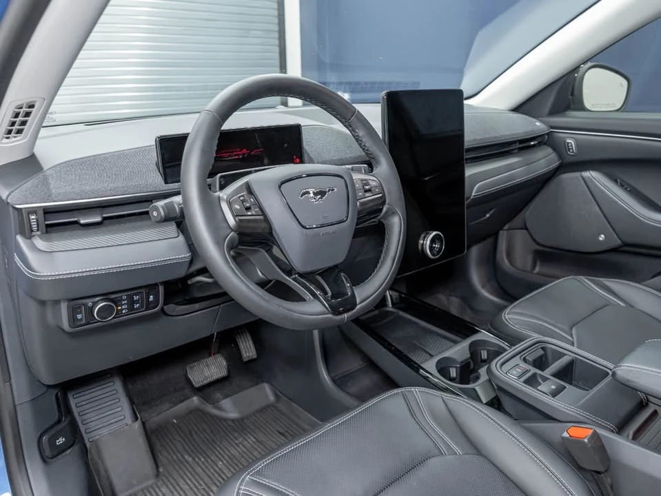 2025 Ford Mustang Mach-E - Image 3 of 20