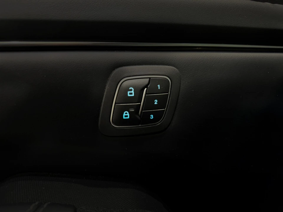 2025 Ford Mustang Mach-E - Image 7 of 12