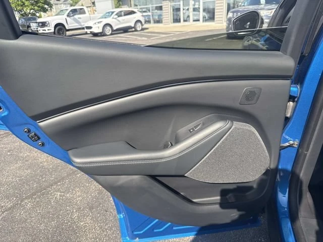2025 Ford Mustang Mach-E - Image 14 of 14
