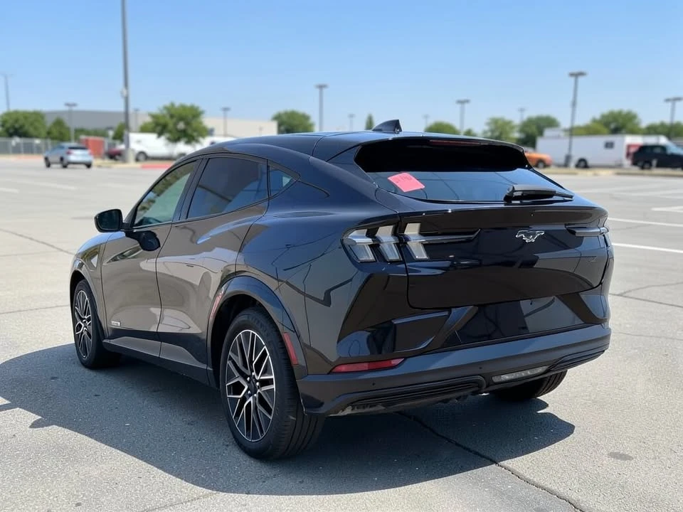 2025 Ford Mustang Mach-E - Image 5 of 16