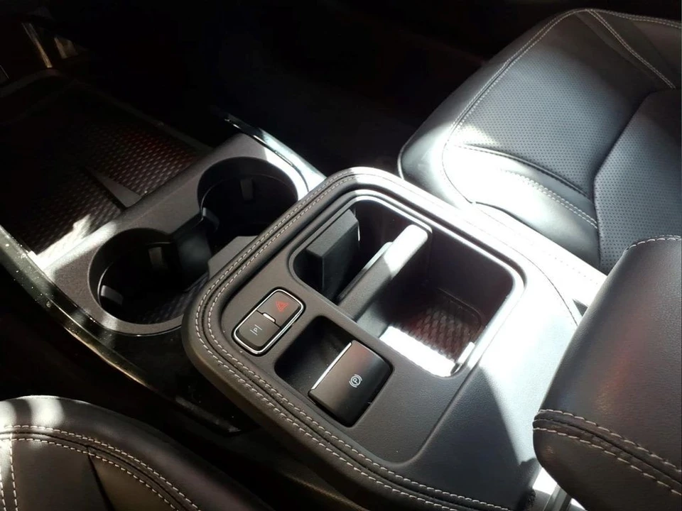 2025 Ford Mustang Mach-E - Image 14 of 26