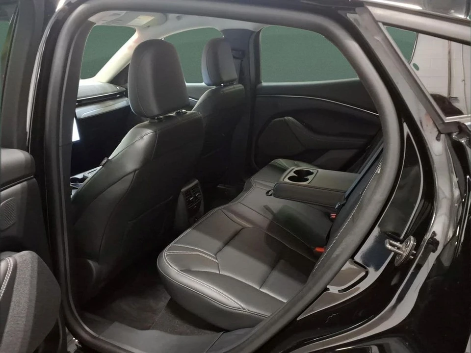 2025 Ford Mustang Mach-E - Image 26 of 28