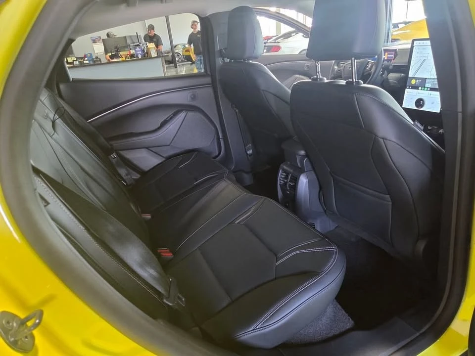2025 Ford Mustang Mach-E - Image 15 of 17