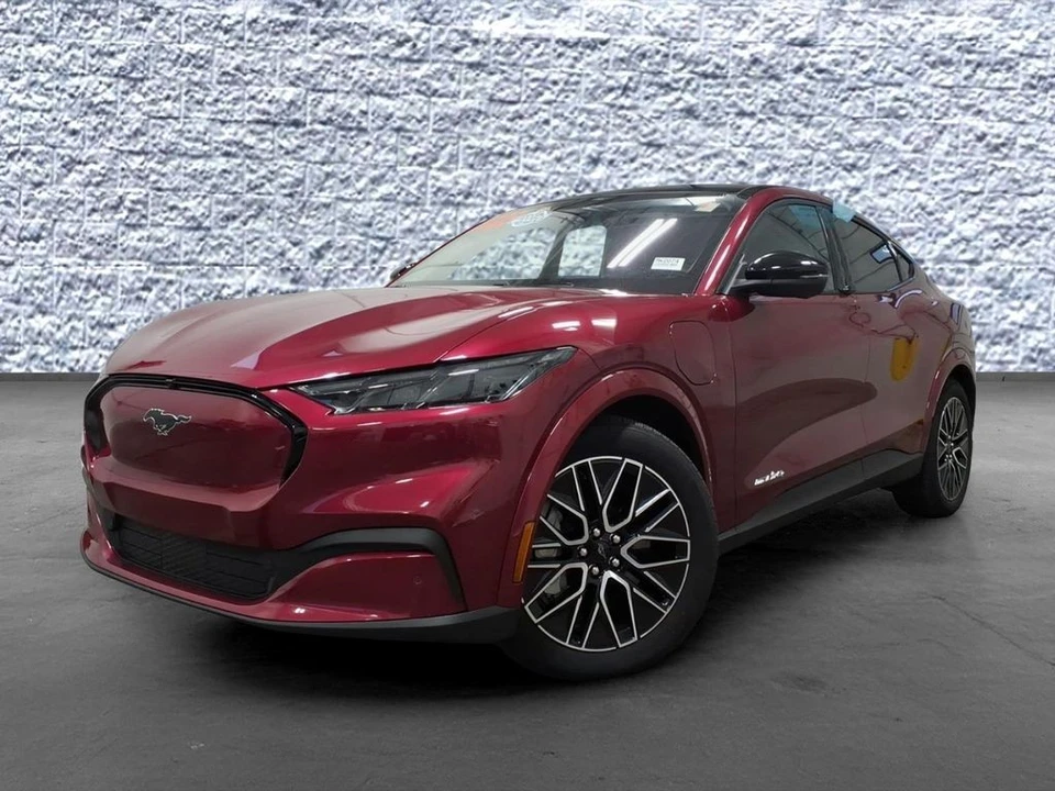 2025 Ford Mustang Mach-E - Image 3 of 21