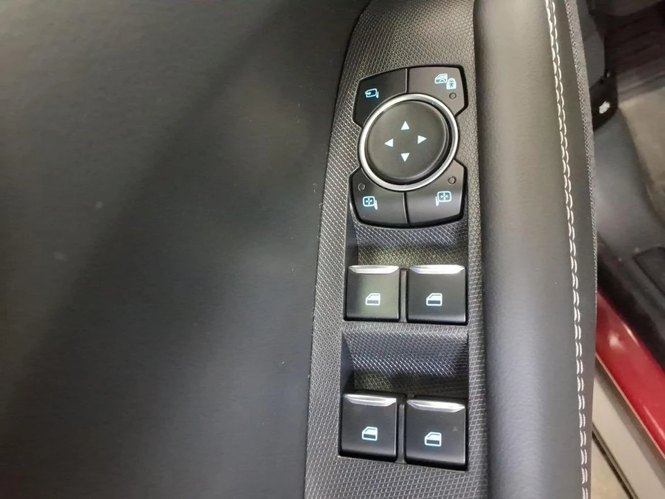 2025 Ford Mustang Mach-E - Image 14 of 21