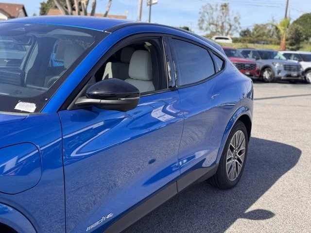 2025 Ford Mustang Mach-E - Image 9 of 12
