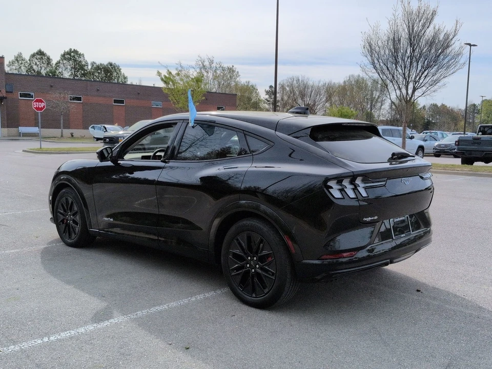 2025 Ford Mustang Mach-E - Image 6 of 21