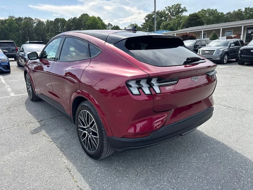 2025 Ford Mustang Mach-E - Image 4 of 5