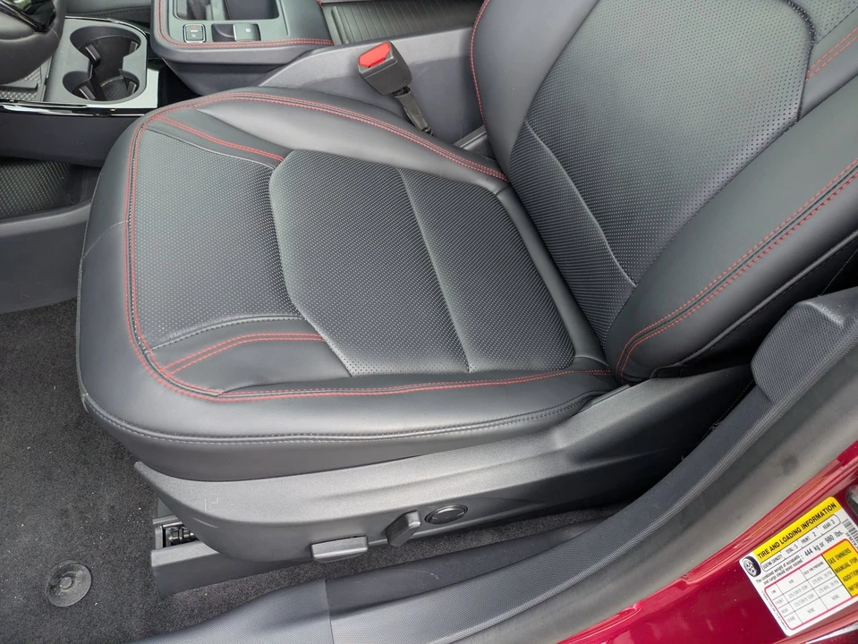 2025 Ford Mustang Mach-E - Image 14 of 31