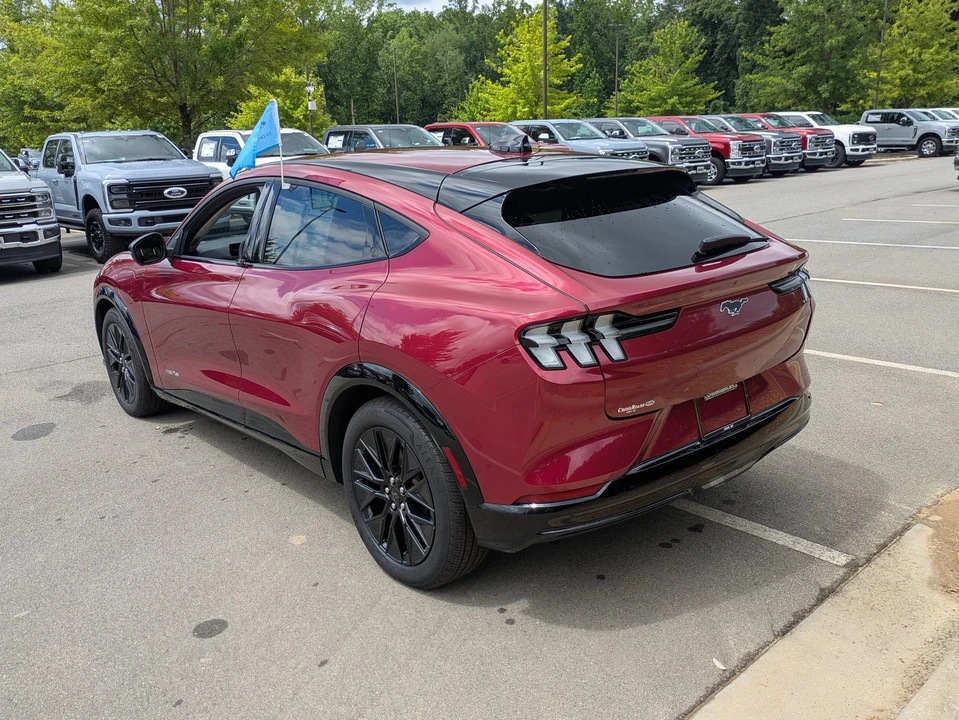 2025 Ford Mustang Mach-E - Image 6 of 31