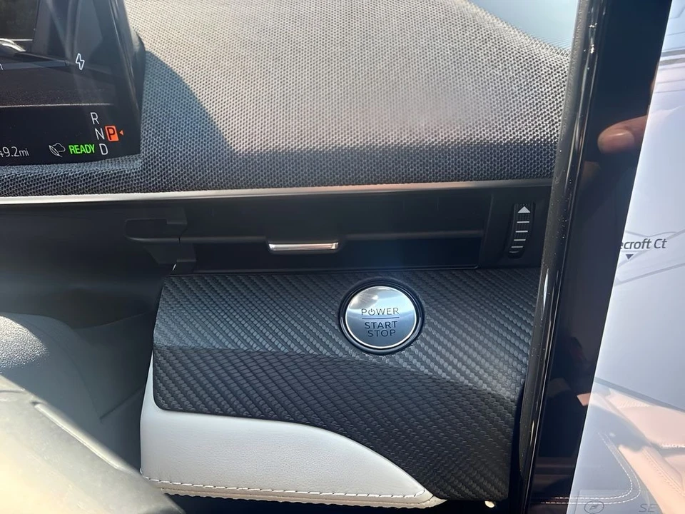 2025 Ford Mustang Mach-E - Image 21 of 31