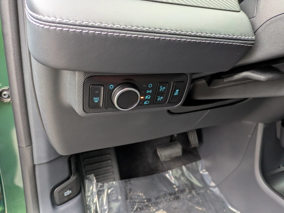 2025 Ford Mustang Mach-E - Image 18 of 21