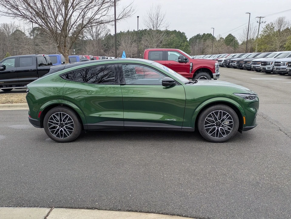 2025 Ford Mustang Mach-E - Image 3 of 21