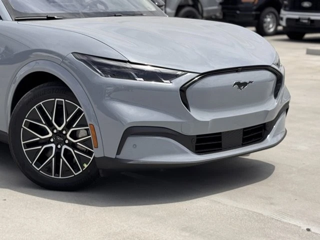 2025 Ford Mustang Mach-E - Image 3 of 12