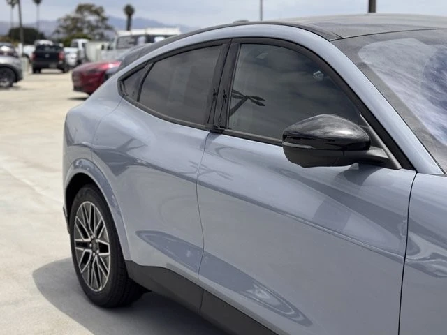 2025 Ford Mustang Mach-E - Image 5 of 12
