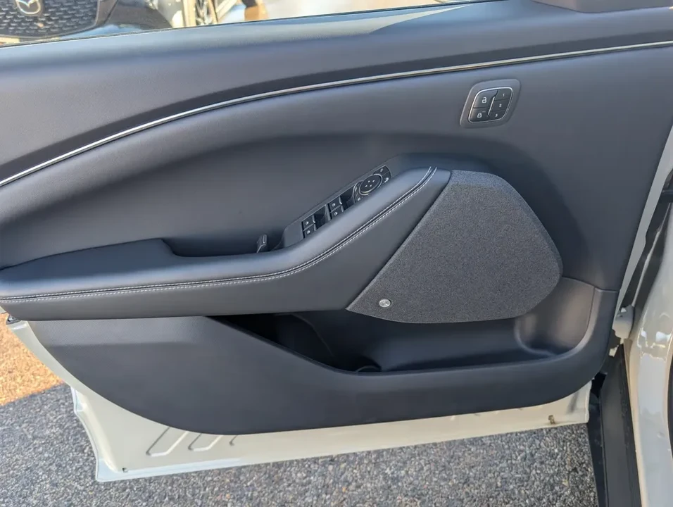 2025 Ford Mustang Mach-E - Image 4 of 14