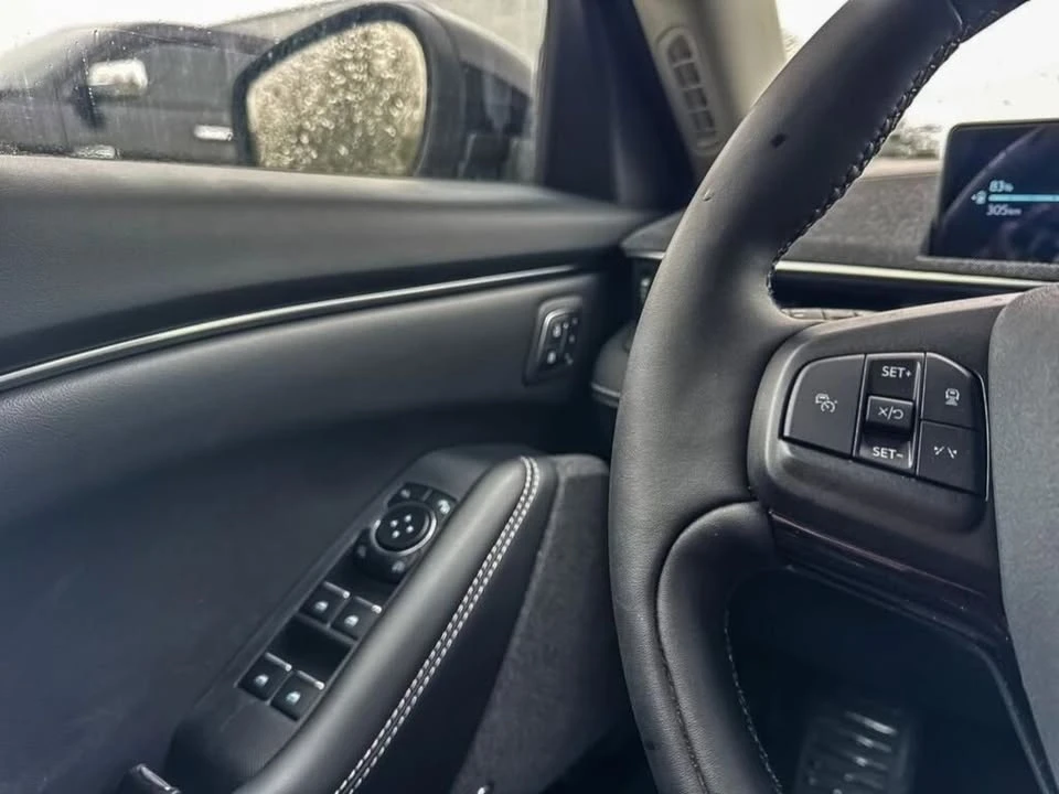 2025 Ford Mustang Mach-E - Image 16 of 19