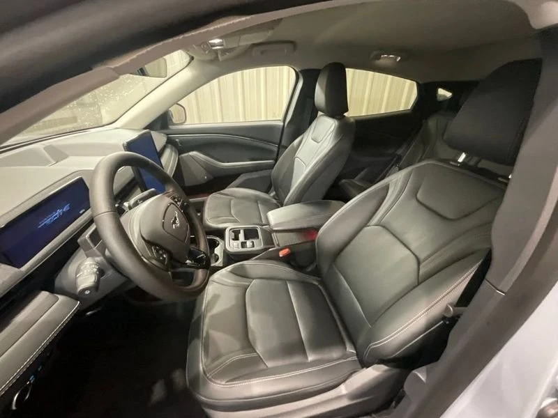 2025 Ford Mustang Mach-E - Image 9 of 20