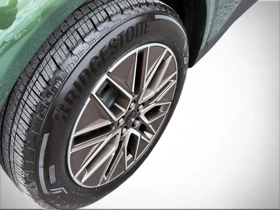 2025 Ford Mustang Mach-E - Image 5 of 20
