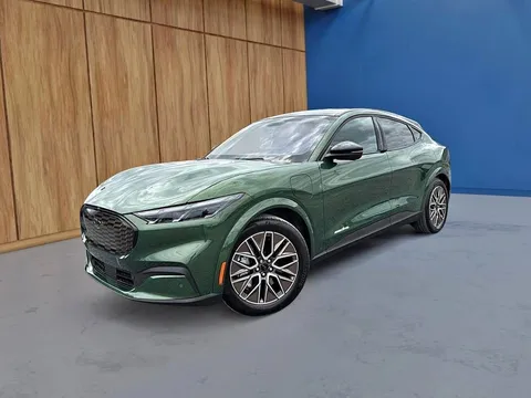 2025 Ford Mustang Mach-E Premium AWD