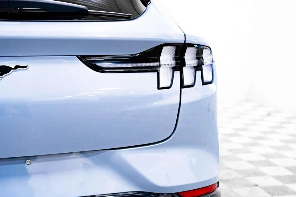 2025 Ford Mustang Mach-E - Image 9 of 20