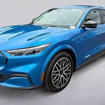 2025 Ford Mustang Mach-E Premium