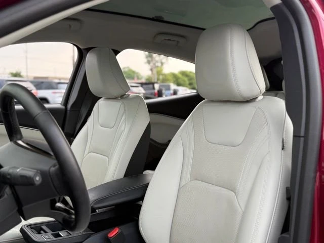 2025 Ford Mustang Mach-E - Image 11 of 20