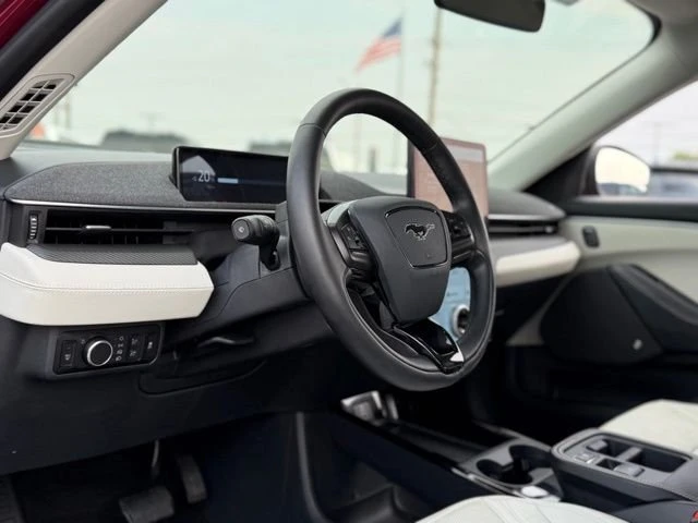 2025 Ford Mustang Mach-E - Image 9 of 20