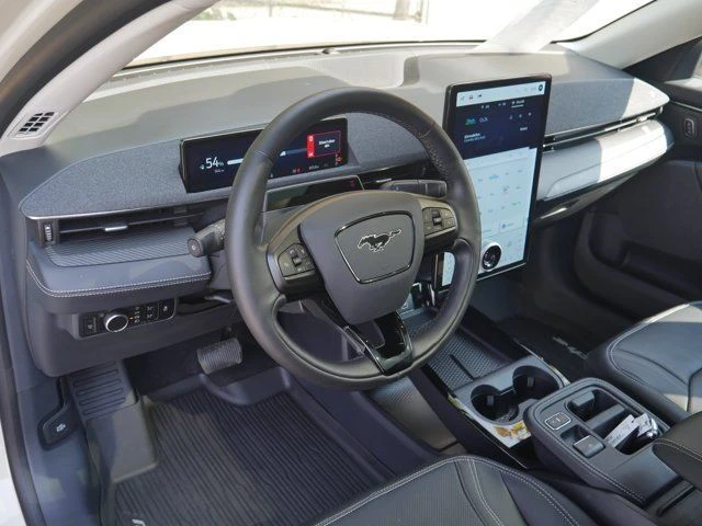 2025 Ford Mustang Mach-E - Image 4 of 20