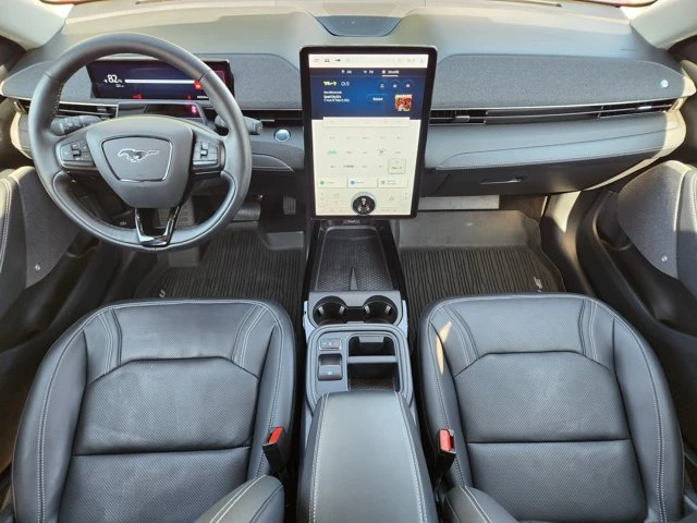 2025 Ford Mustang Mach-E - Image 15 of 20