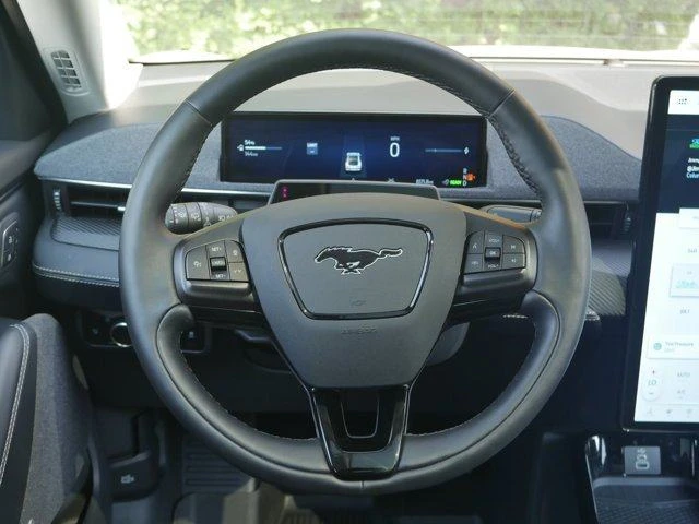 2025 Ford Mustang Mach-E - Image 7 of 20