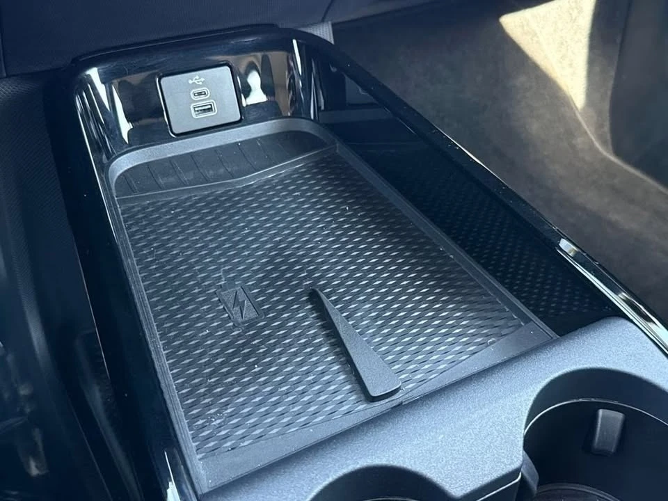 2025 Ford Mustang Mach-E - Image 18 of 20