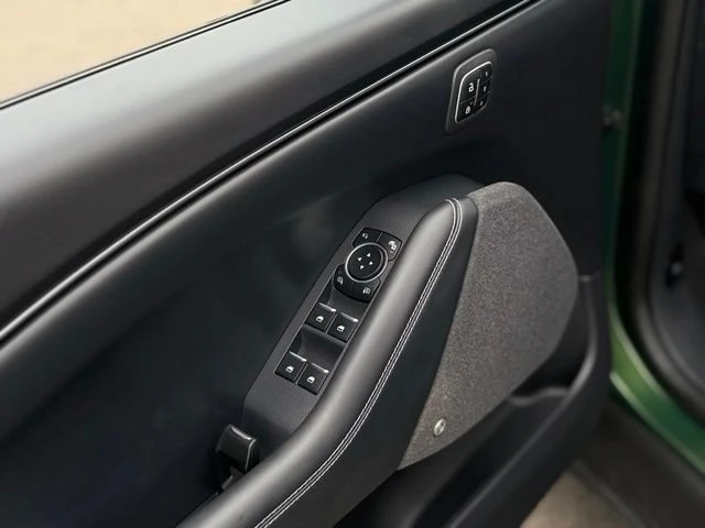 2025 Ford Mustang Mach-E - Image 15 of 20