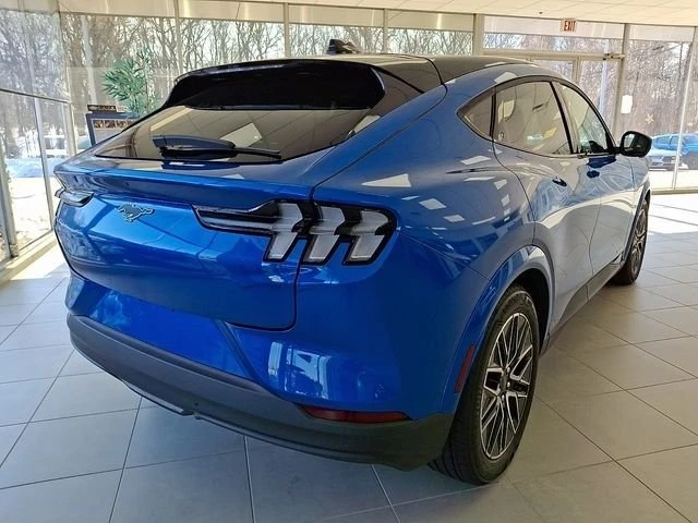 2025 Ford Mustang Mach-E - Image 3 of 4