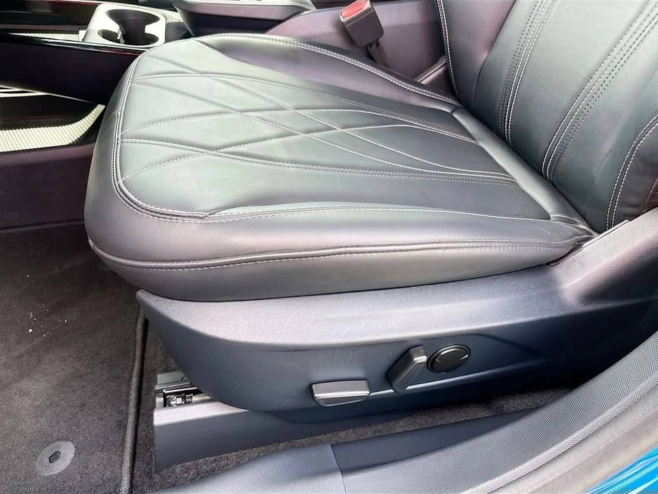 2025 Ford Mustang Mach-E - Image 12 of 19