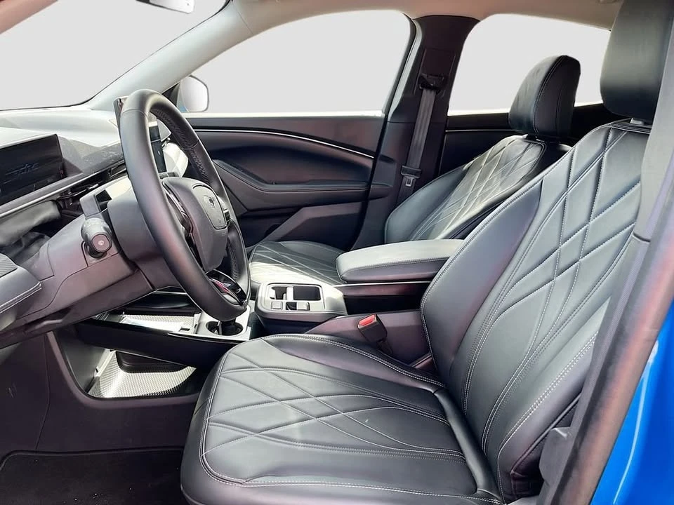 2025 Ford Mustang Mach-E - Image 13 of 19