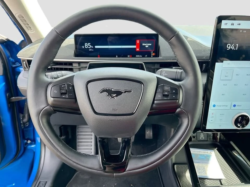 2025 Ford Mustang Mach-E - Image 10 of 19