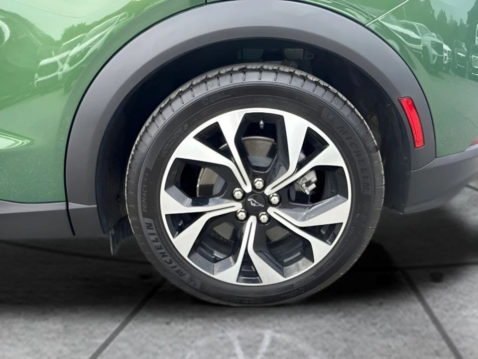 2025 Ford Mustang Mach-E - Image 23 of 24