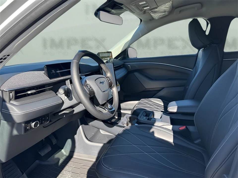2025 Ford Mustang Mach-E - Image 9 of 12